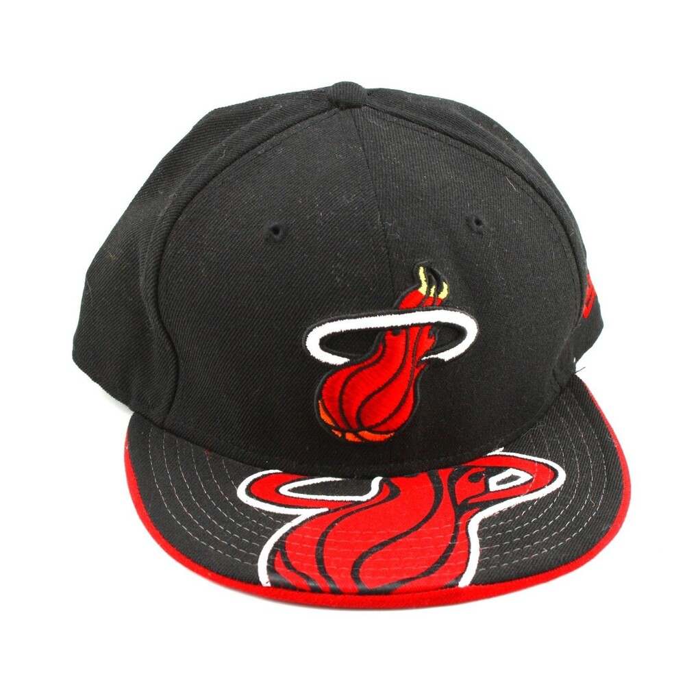 Miami Heat NBA HWC Hat Officially License New Era 59 Fitted Size 7 3/8